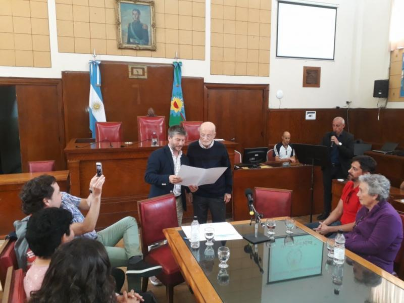 RECONOCIMIENTO AL DR. MARTÍN ROUBICEK, POR SU TRAYECTORIA INTERNACIONAL Y SU APORTE A LA SALUD Y A LA COMUNIDAD CIENTÍFICA